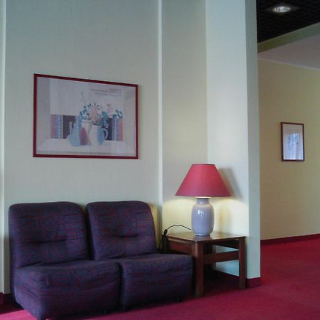 Delta Hotel Apartments Сан-Донато-Миланезе Экстерьер фото