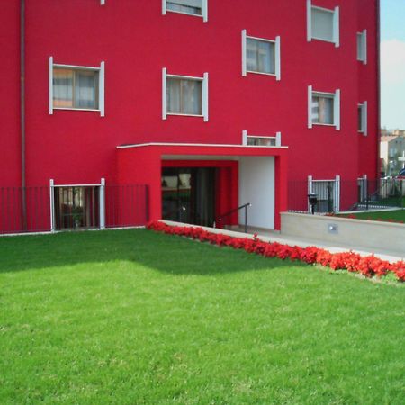 Delta Hotel Apartments Сан-Донато-Миланезе Экстерьер фото