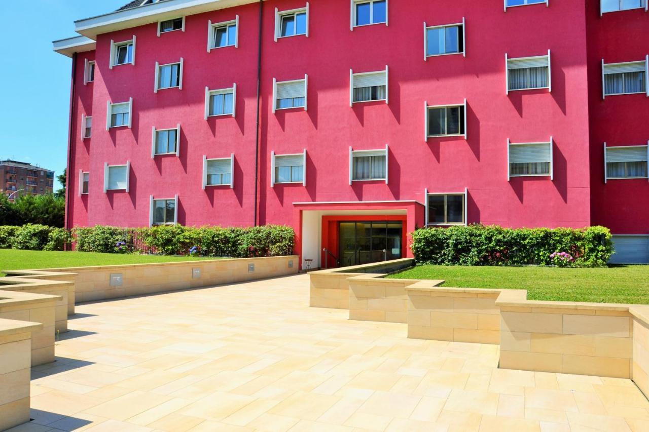Delta Hotel Apartments Сан-Донато-Миланезе Экстерьер фото
